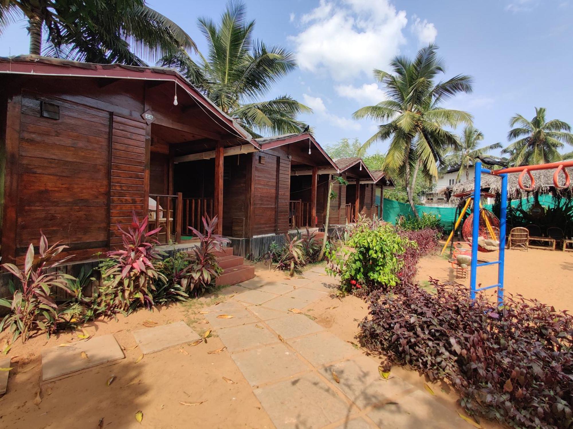 Beach Cottages - Pousada Donaciana Baga Eksteriør bilde